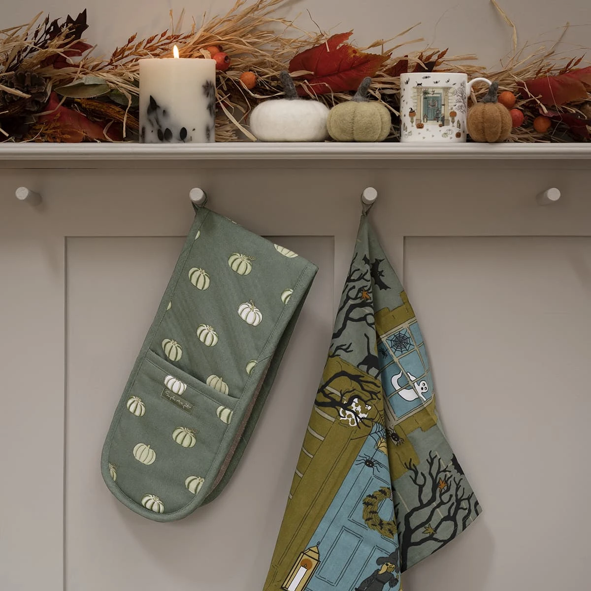 Pumpkin Felt Table Decorations (Set Of 3) - Image 3