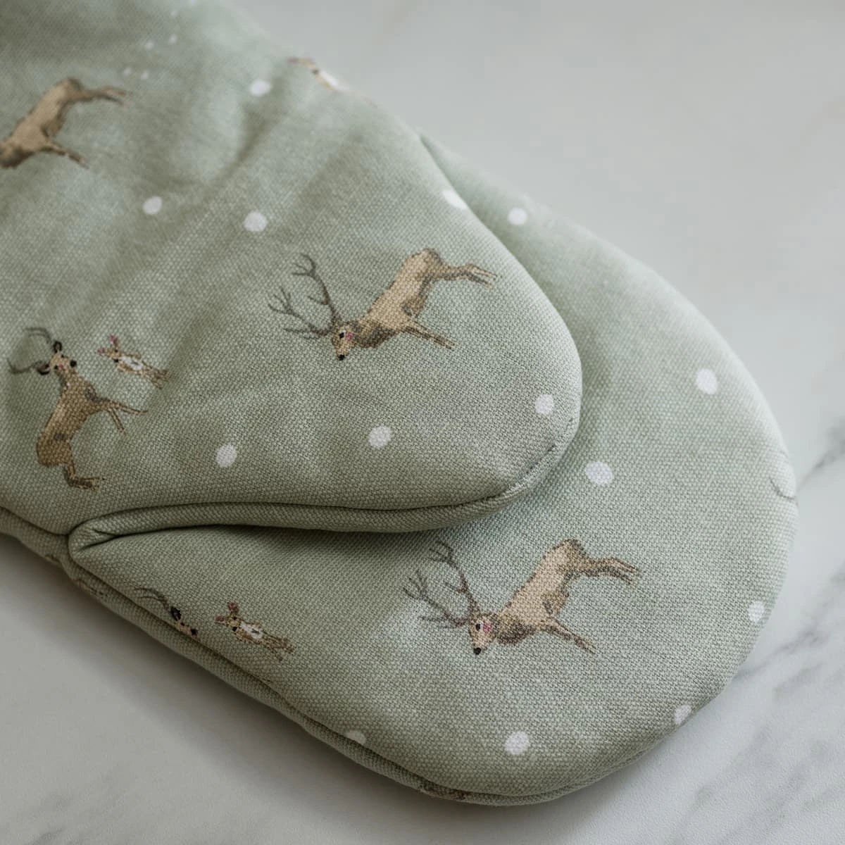 Christmas Stags Oven Mitt - Image 2