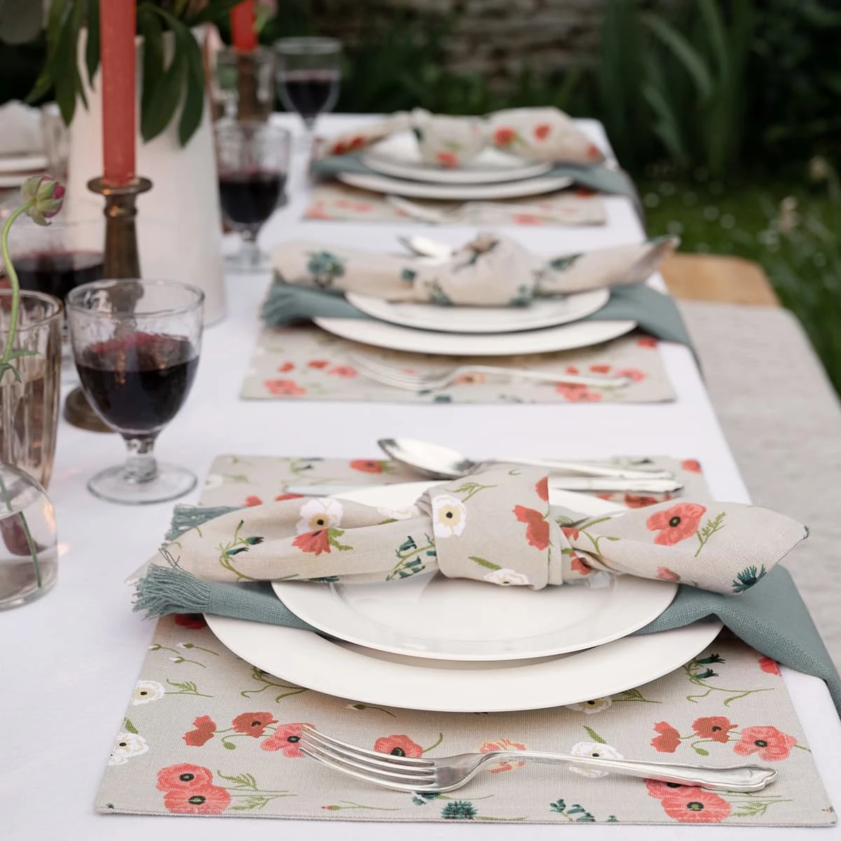 Poppy Meadow Fabric Placemat - Image 2