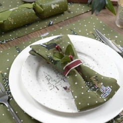 Festive Forest Napkins (Set Of 4)