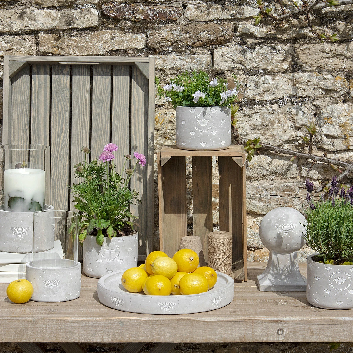 Bees Candle Holder - Image 4