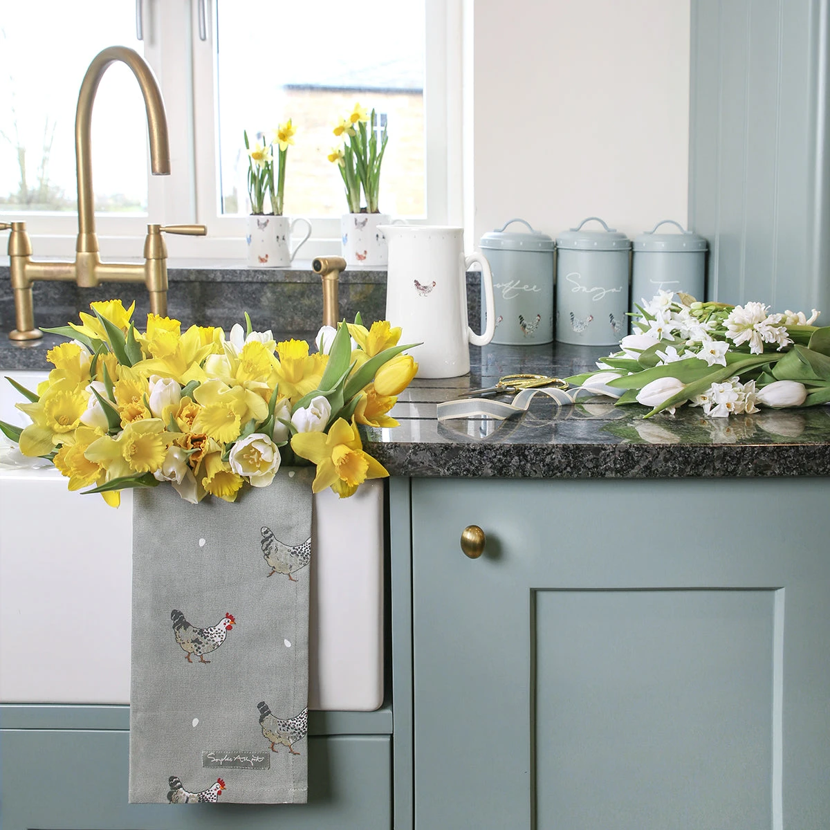 Chicken Sugar Storage Tin - Image 2