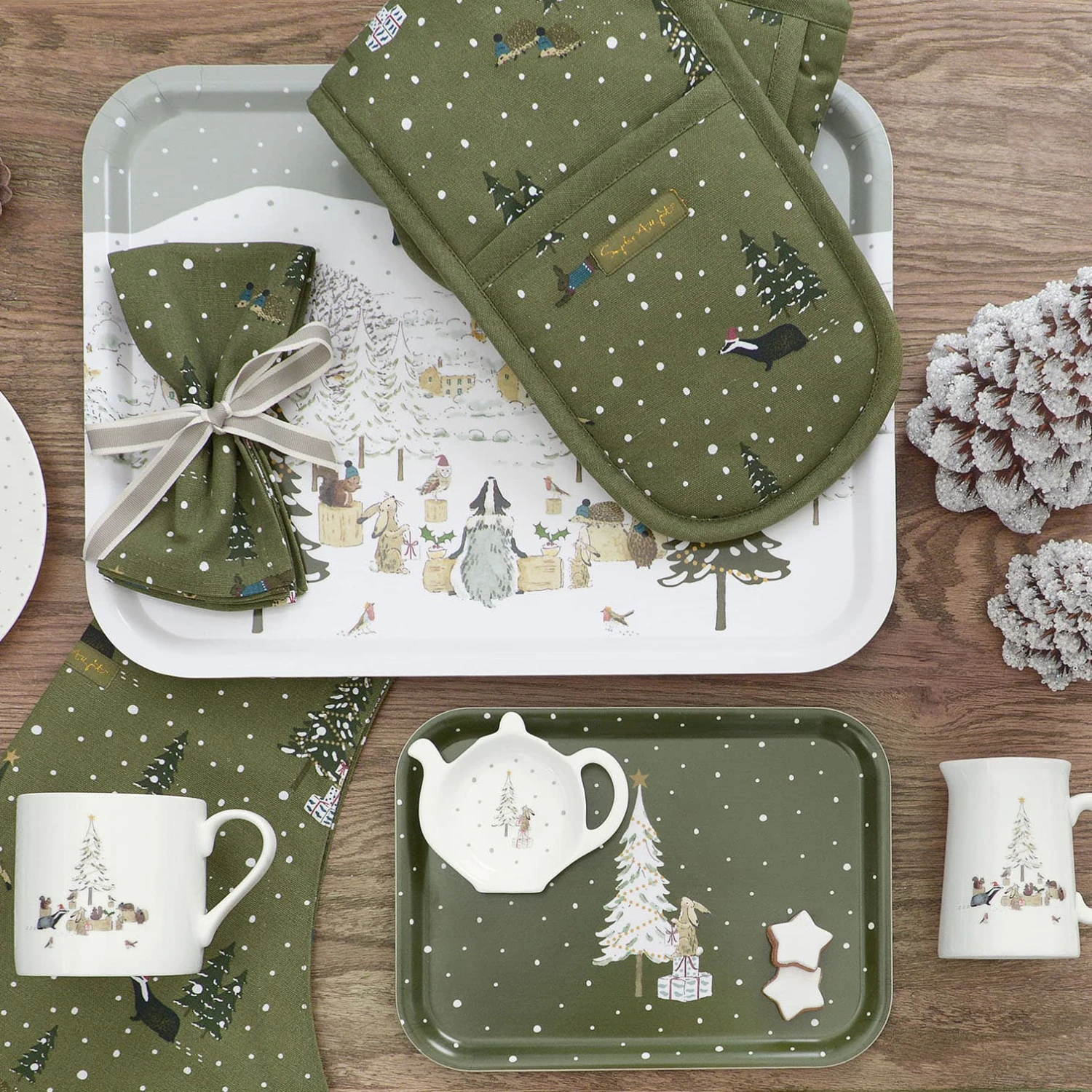 Festive Forest Serving Tray - Small - Image 3