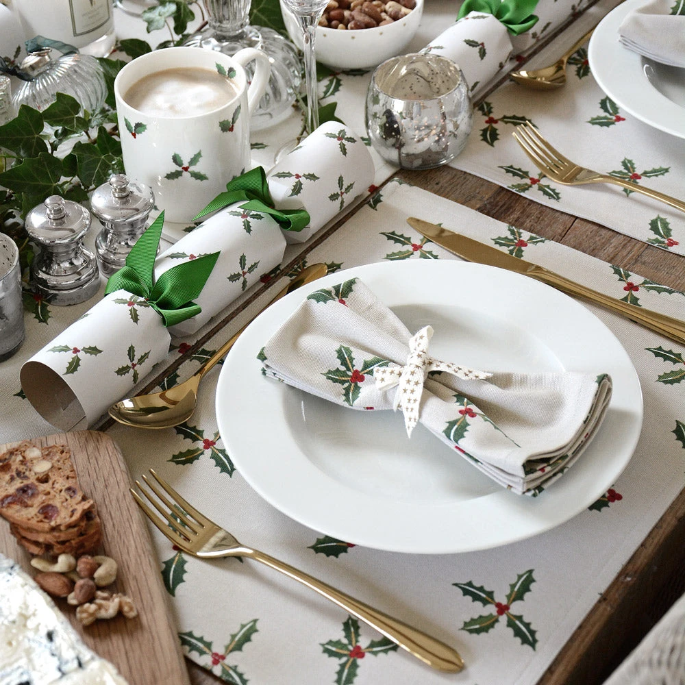 Holly & Berry Napkins (Set Of 4) - Image 5