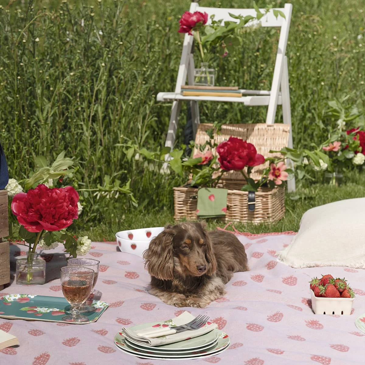 Strawberries Melamine Bowl - Image 8