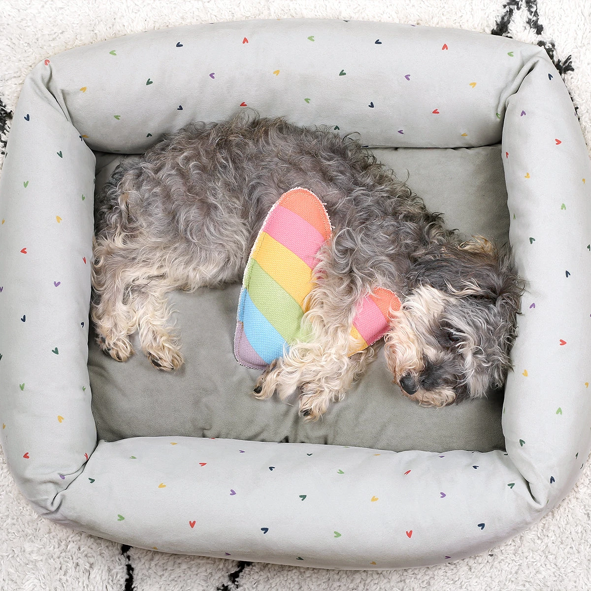 Hearts Pet Bed - Image 4