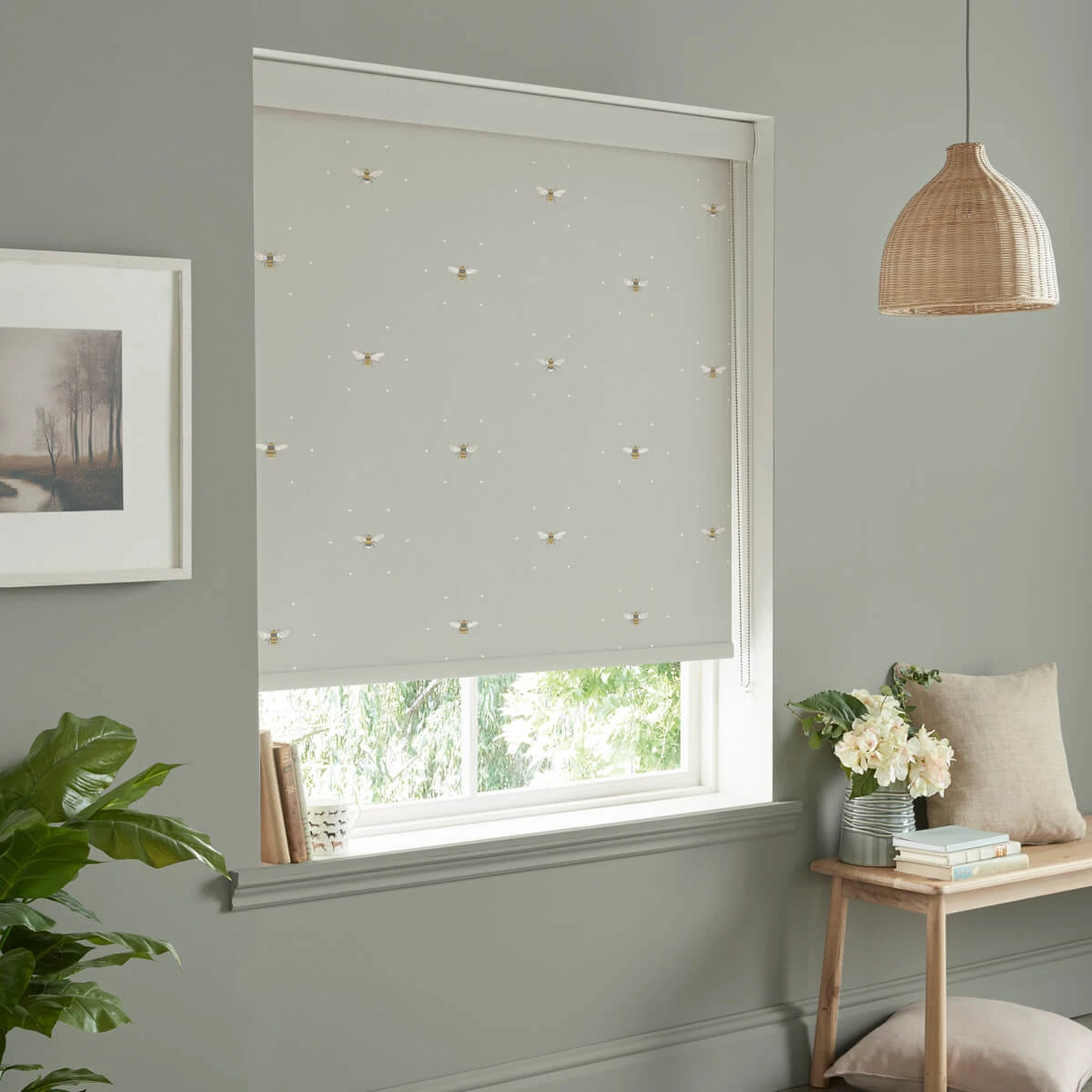 Bees Soft Linen Made To Measure Roller Blind - Image 3
