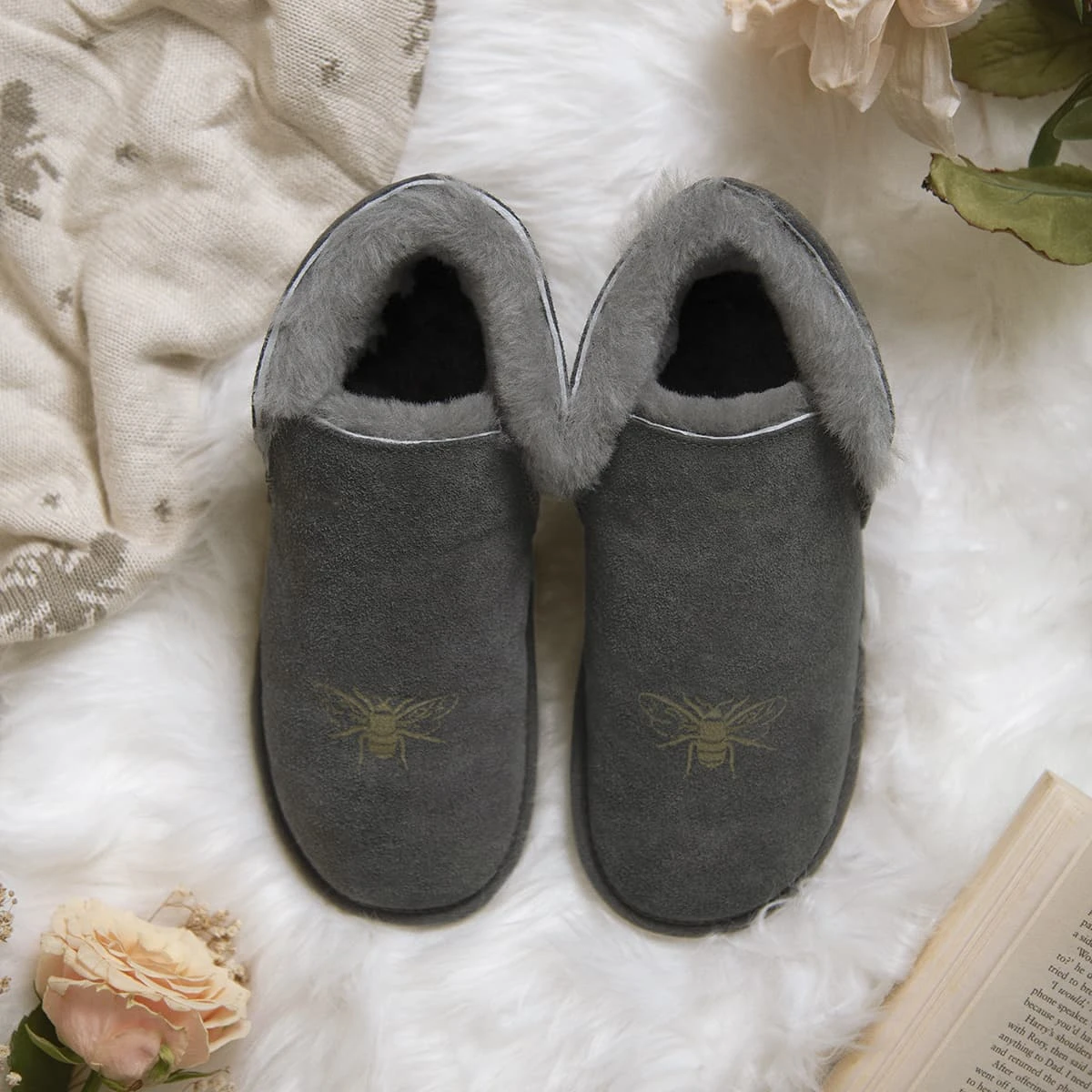 Bees Boot Slippers - Image 2