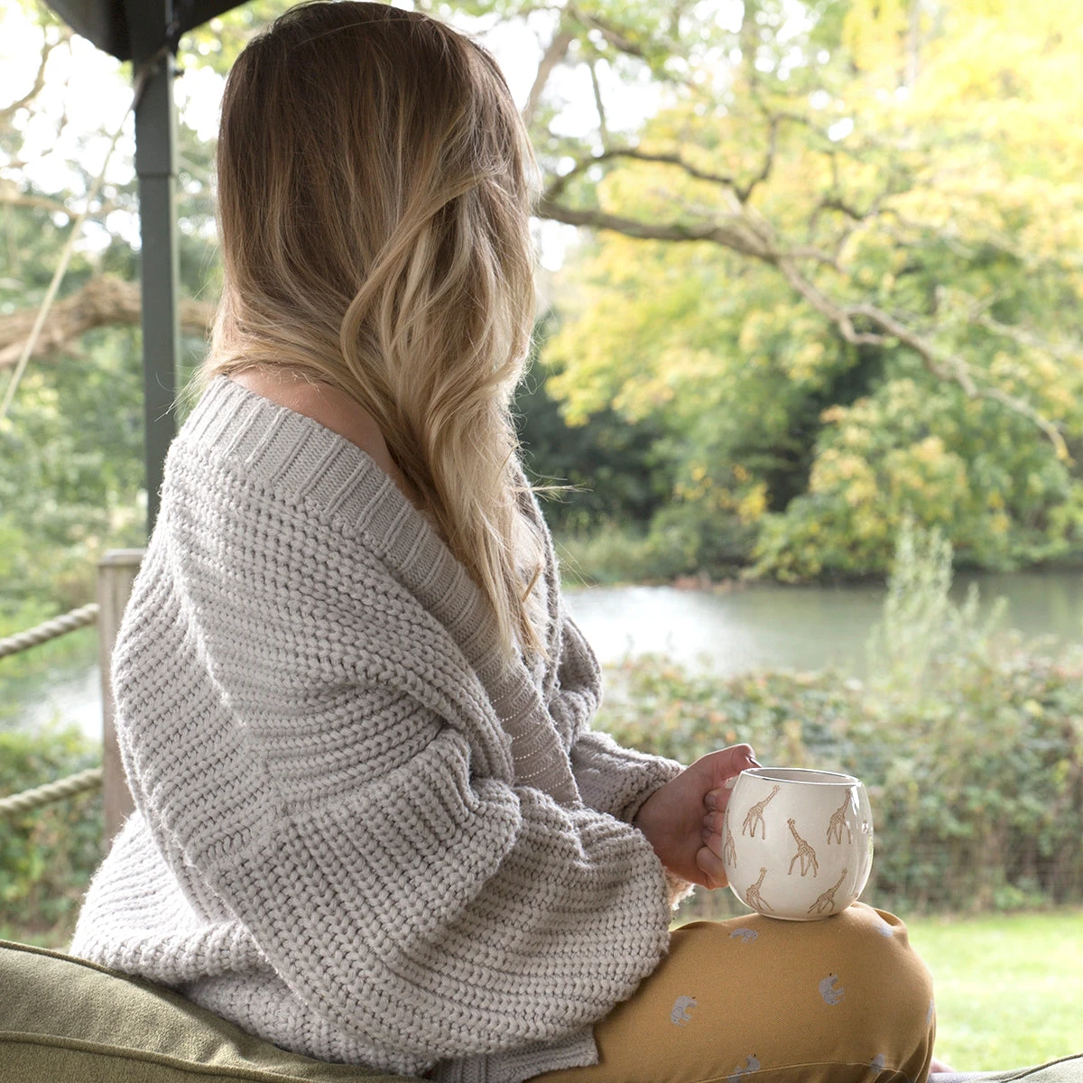 Giraffe Stoneware Mug - Image 4