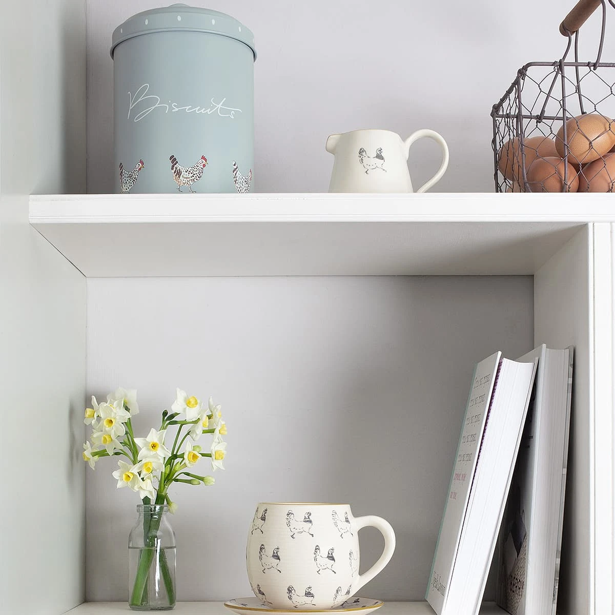 Chicken Mini Stoneware Jug - Image 4