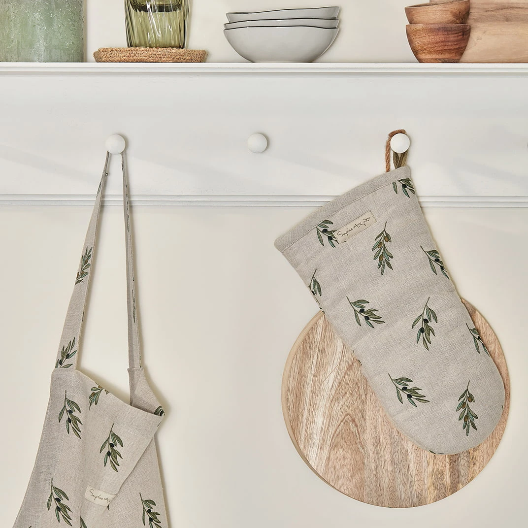 Olive Linen Oven Mitt