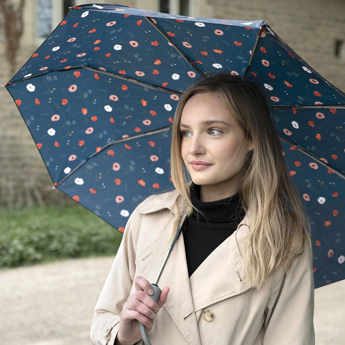 Poppy Meadow Umbrella - Image 2